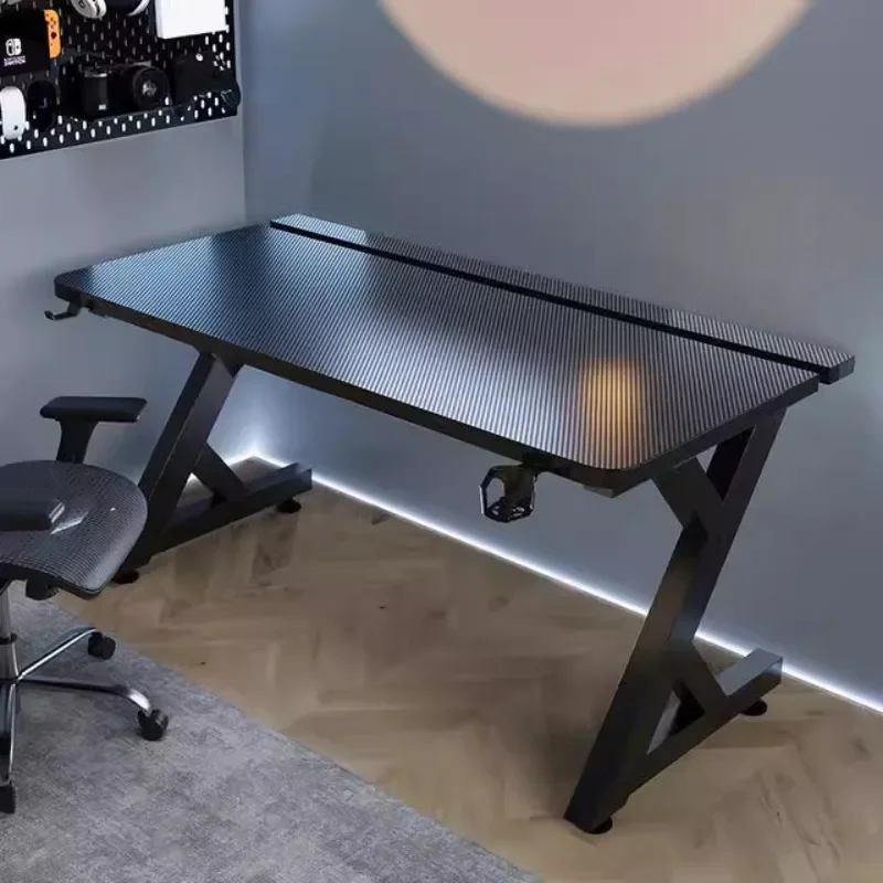 Minimalistyczne czarne biurka  – Desk Setup Pc recenzja i cena