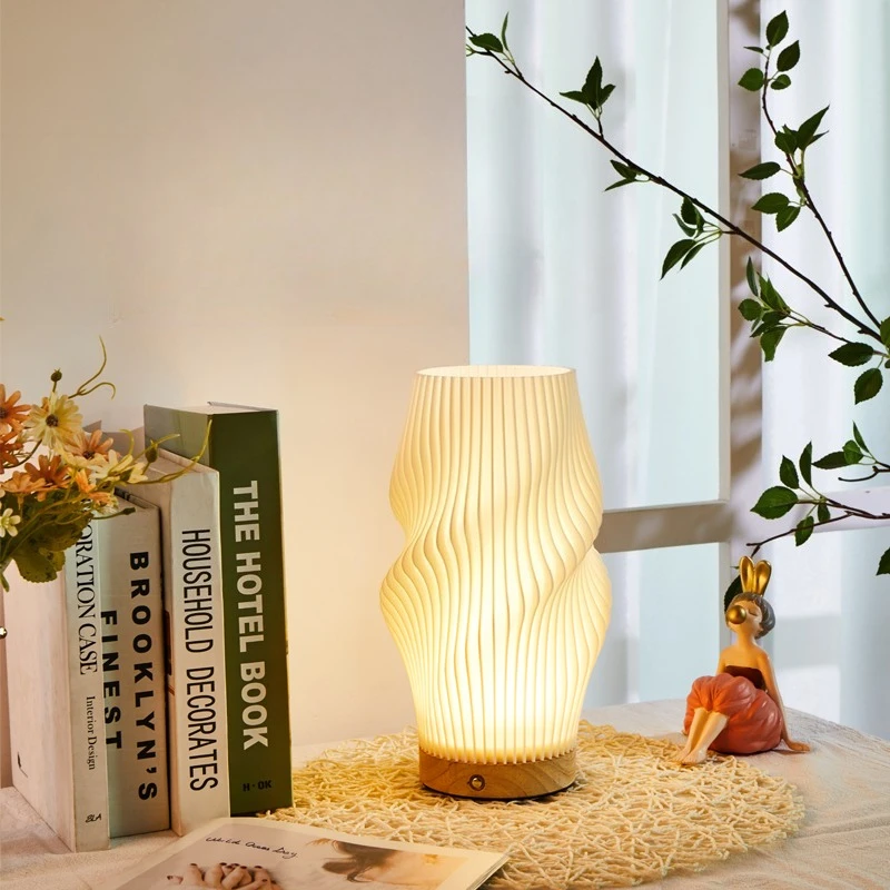 Lampa biurkowa 3D w stylu fran – Desk Setup White recenzja i cena