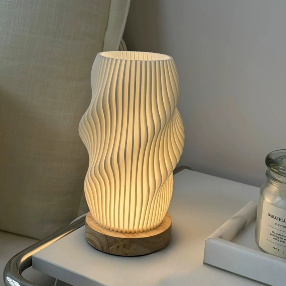 Lampa biurkowa 3D w stylu fran – Desk Setup White recenzja i cena
