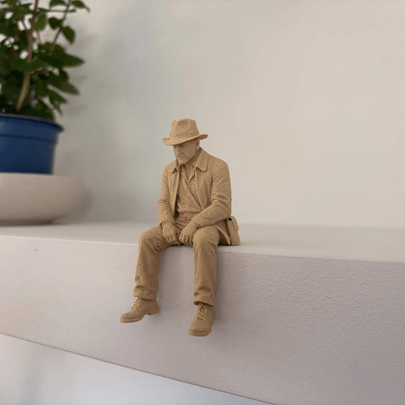 Matowa Beżowa Statuetka Przykr – Desk Setup Shelf recenzja i cena