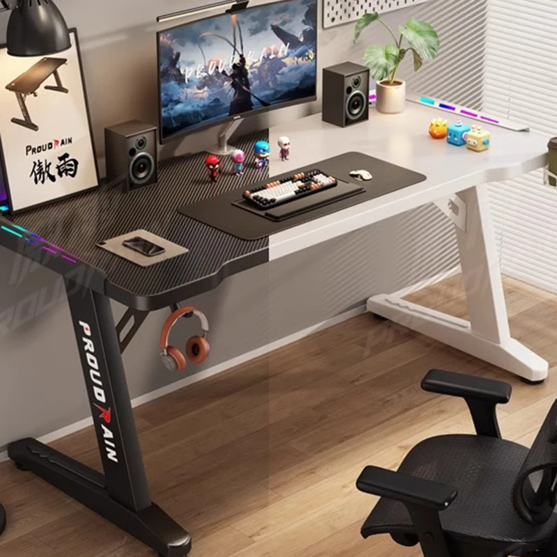 Konsole do gier Biurka kompute – Desk Setup Laptop And Monitor recenzja i cena